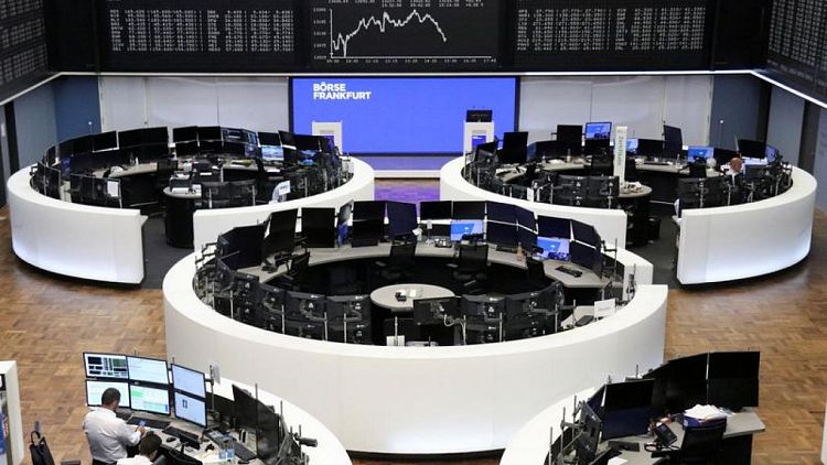 الأسهم الأوروبية ترتفع بعد عمليات بيع حادة الأسبوع الماضي