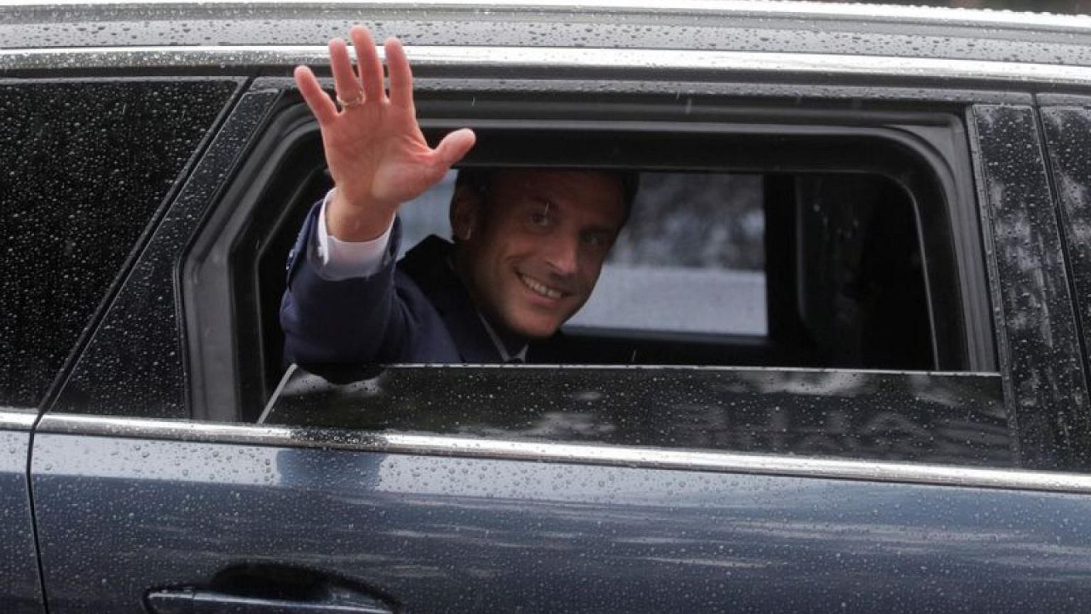 French left-wing bloc says it will put forward a no-confidence vote against Macron's government in July