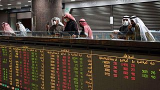 الأسهم القيادية تقود مؤشرات بورصة الكويت للهبوط