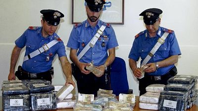 Nel Napoletano. Scoperta dei carabinieri durante controlli Nel Napoletano. Scoperta dei carabinieri durante controlli