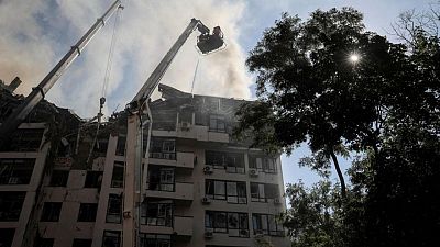 Rusia dice que Ucrania es responsable por caída de misil en edificio residencial de Kiev
