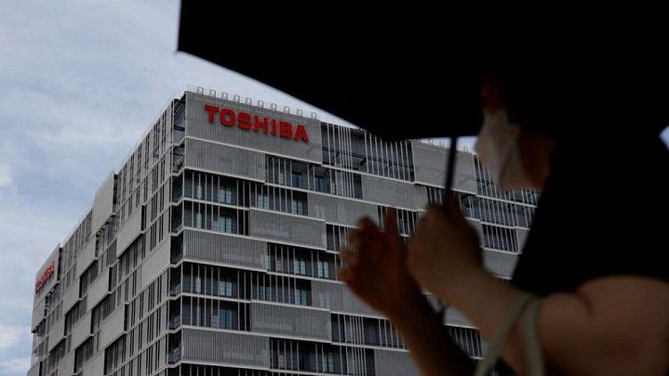Toshiba shareholders to endorse director nominees as buyout expectations grow