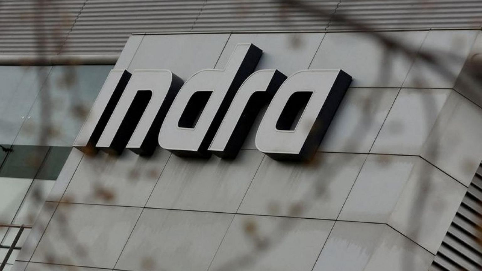 El grupo español de defensa Indra eleva sus objetivos financieros para 2022