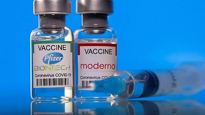 FDA de EEUU decidirá a principios de julio sobre vacunas rediseñadas contra el COVID FDA de EEUU decidirá a principios de julio sobre vacunas rediseñadas contra el COVID