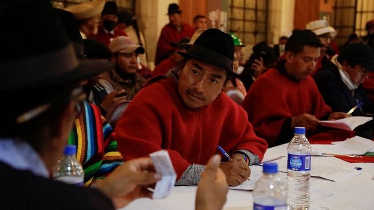 Presidente ecuatoriano Lasso dice gobierno no retomará negociaciones con líder indígena