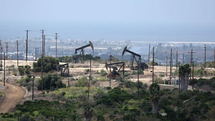 ارتفاع أسعار النفط للجلسة الرابعة بسبب مخاوف نقص الإمدادات