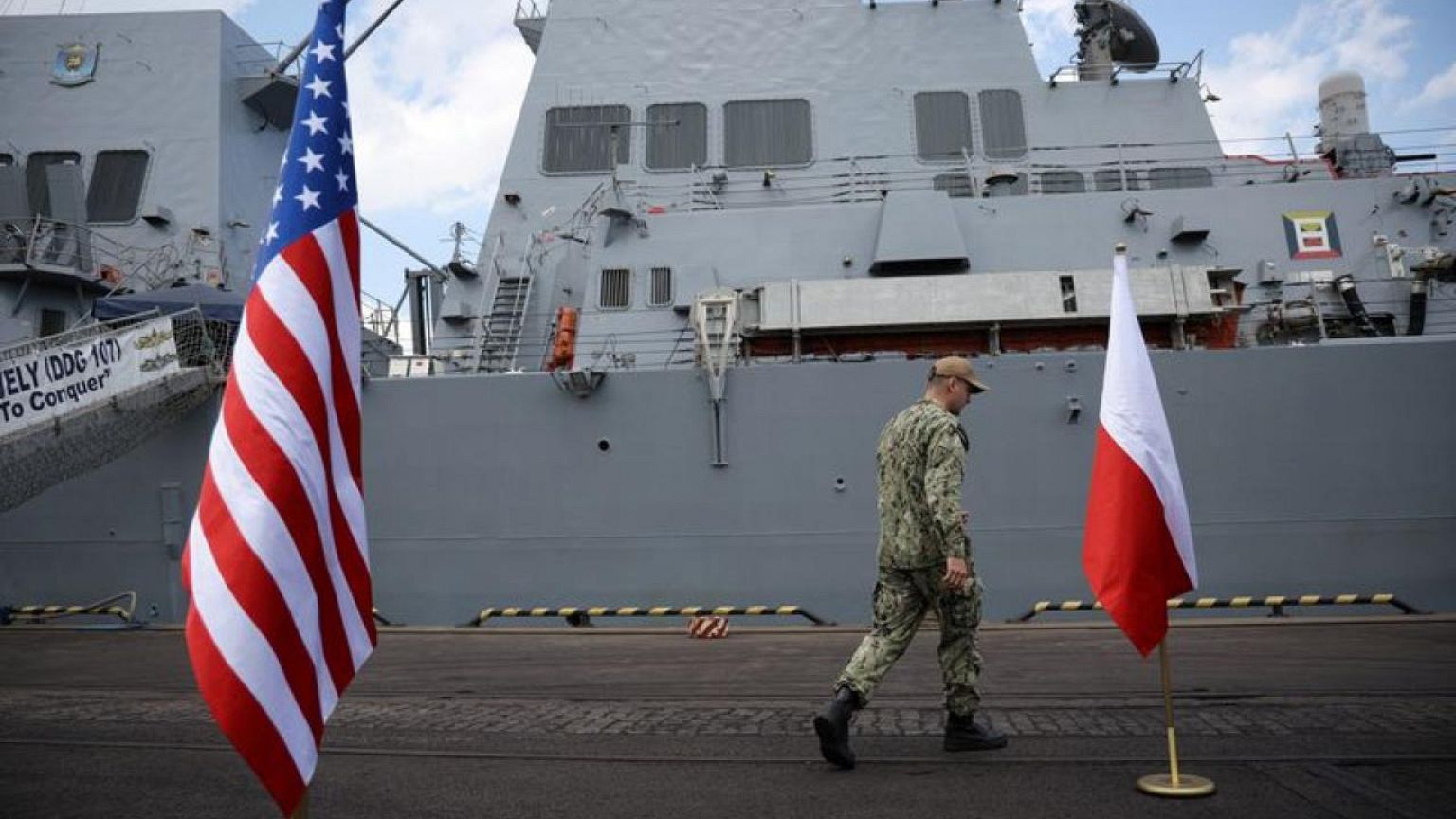 Warsaw hails planned U.S. military base in Poland as clear signal to Russia