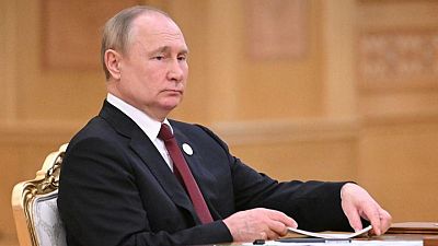 Putin dice que Rusia responderá si la OTAN instala infraestructura en Finlandia y Suecia