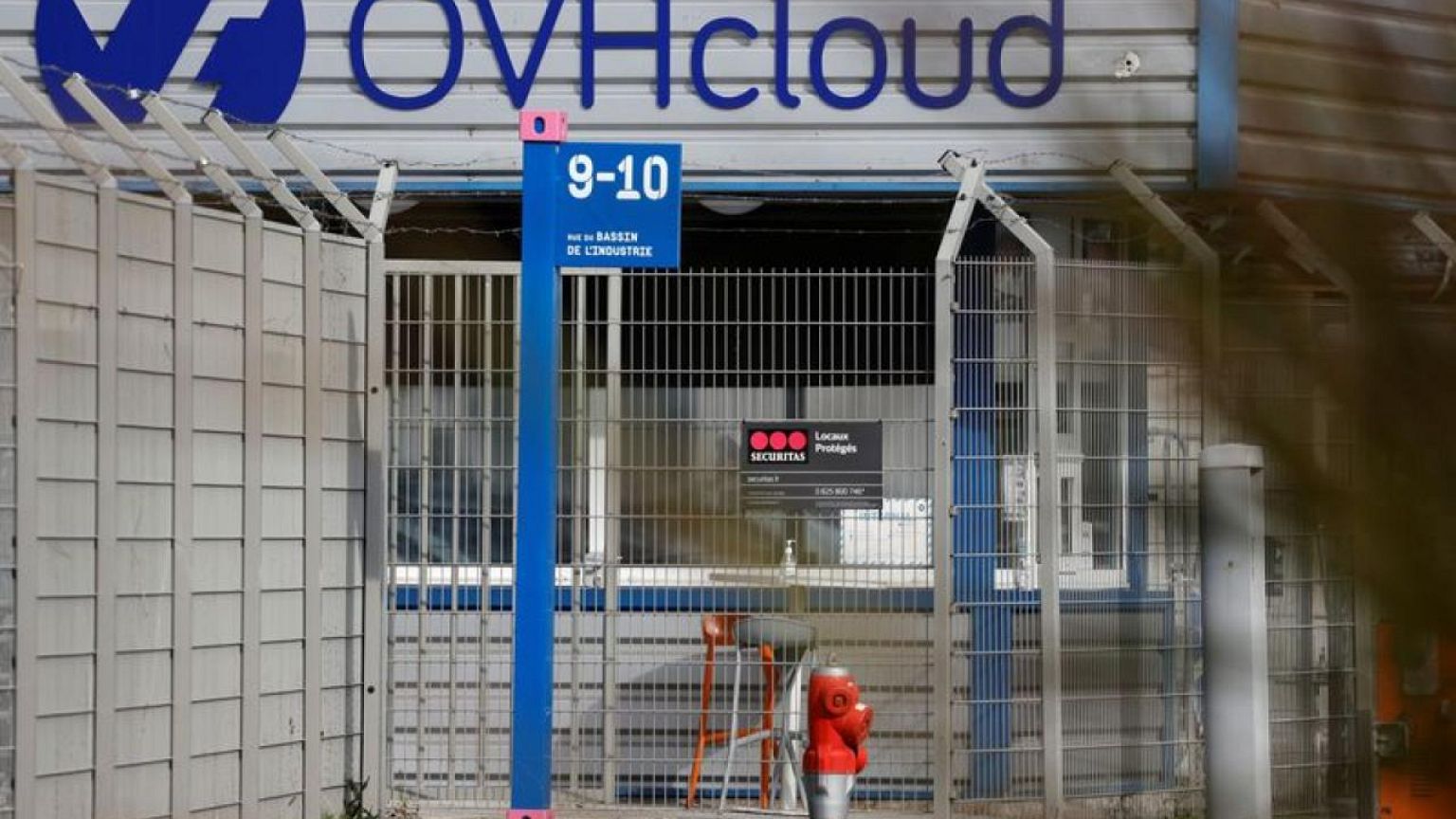 Cloud services firm OVH sees flat 2023 profit margins as energy costs bite