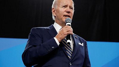 Biden ofrece más ayuda a Ucrania mientras la OTAN se prepara para una larga disputa Biden ofrece más ayuda a Ucrania mientras la OTAN se prepara para una larga disputa