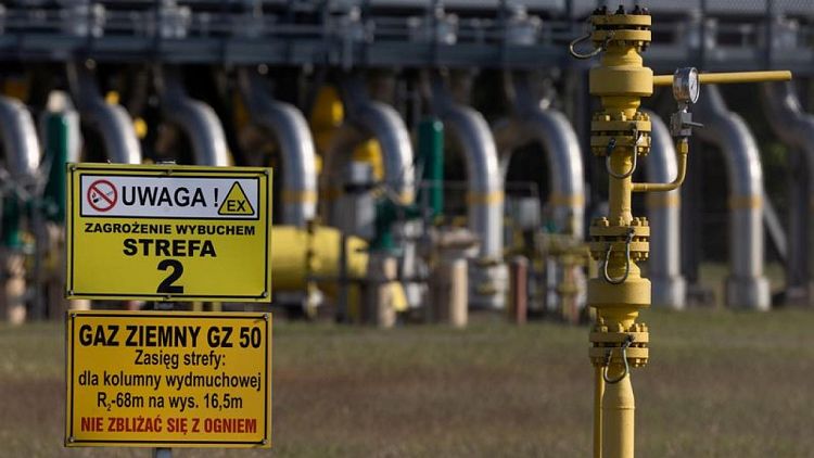 Los flujos de gas entre Rusia y la UE a través de Ucrania se mantienen, caen en el gasoducto Yamal