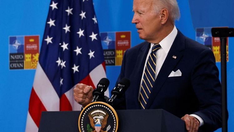 Biden: U.S. to announce $800 million more weapons aid to Ukraine