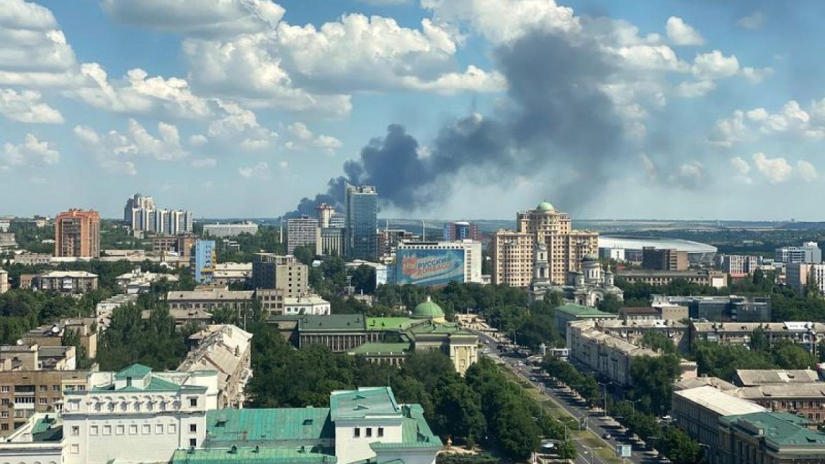 Russia Pounds Ukraine's Donetsk Region After Seizing Luhansk | Euronews