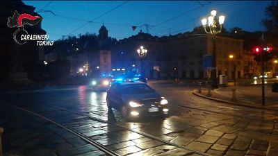 I carabinieri Torino eseguono 14 misure cautelari in carcere I carabinieri Torino eseguono 14 misure cautelari in carcere
