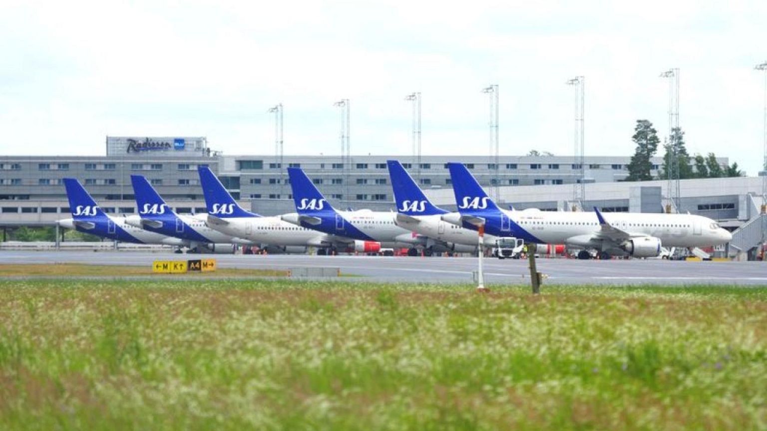 Pilot strike grounds more SAS flights as first Chapter 11 court date nears