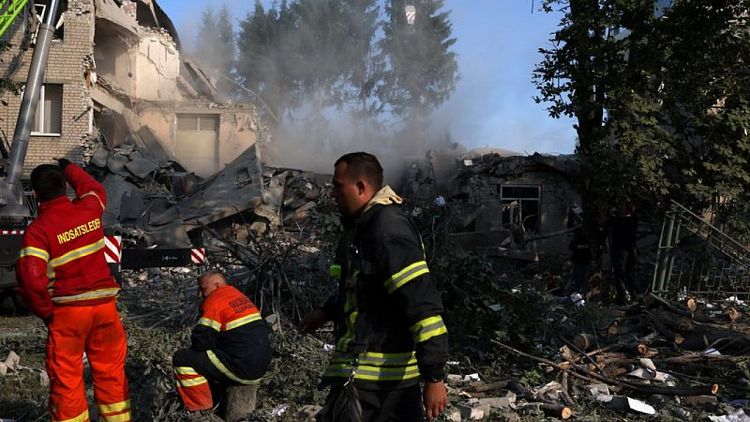 German firefighter helps out on frontline in Ukraine's Kharkiv