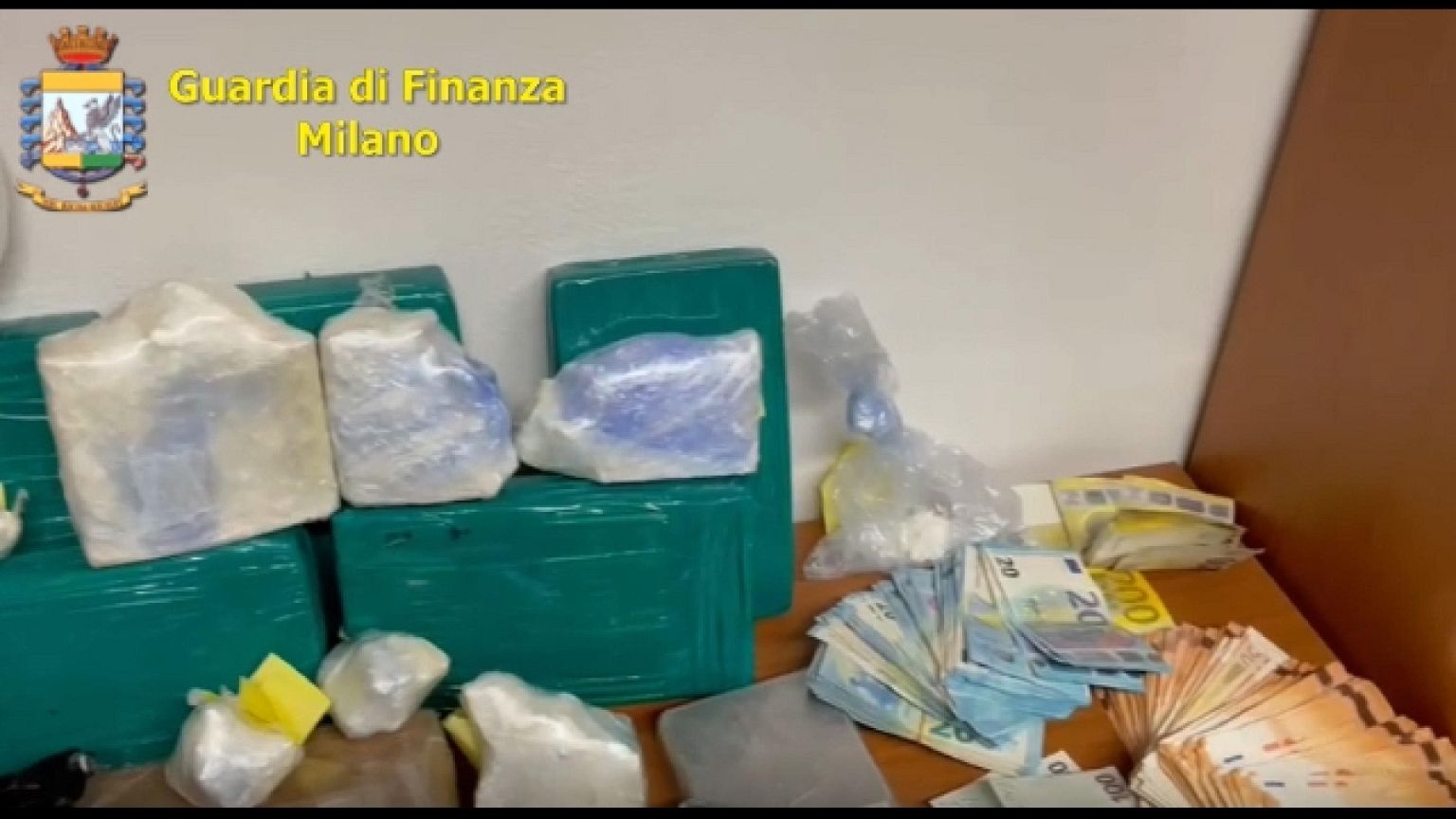 Dodici chili di cocaina sequestrati