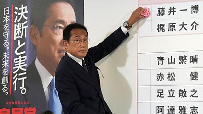 Kishida se dispone a consolidar el poder del partido gobernante mientras Japón llora a Abe