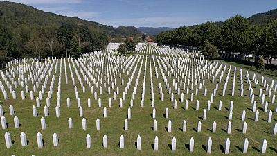 Países Bajos pide perdón por su papel en el genocidio de Srebrenica