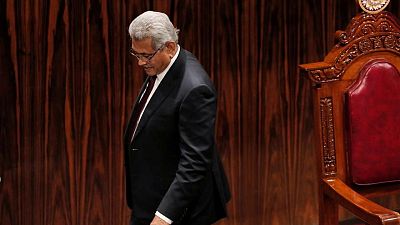El presidente de Sri Lanka huye a Maldivas mientras las protestas ponen fin al dominio de su clan