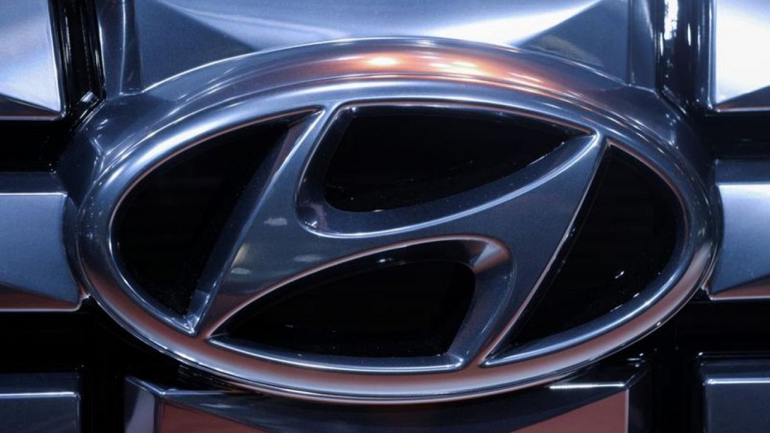 Iveco to partner with Hyundai on fuel-cells for hydrogen buses in Europe