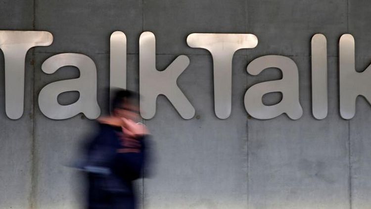 La británica Virgin Media O2 mantiene conversaciones para comprar TalkTalk -Sky News