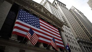Bancos de EEUU empiezan a notar desafíos de apalancamiento con tasas altas y acuerdos frustrados