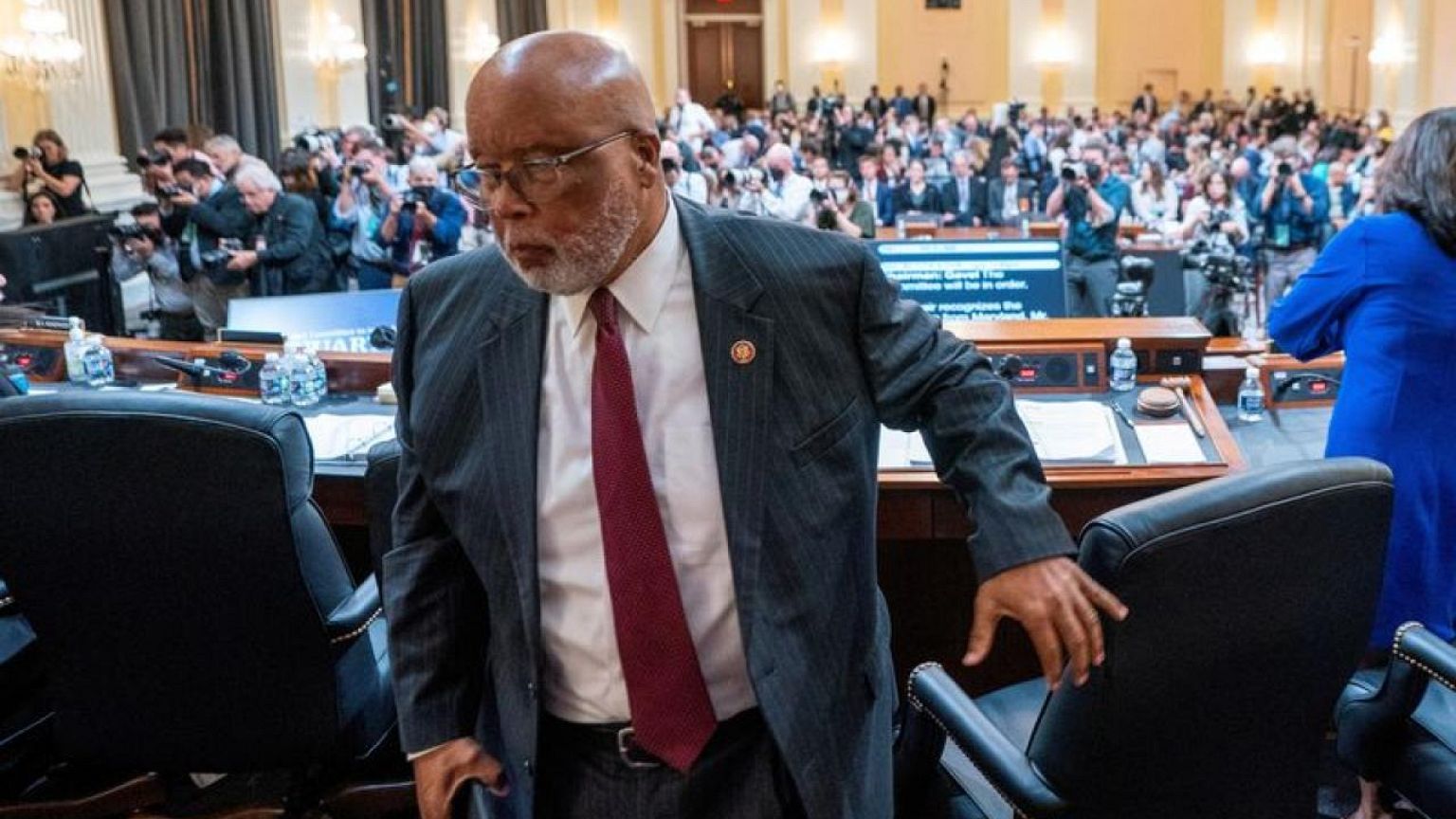 U.S. panel probing Capitol attack to ask Secret Service about text deletion