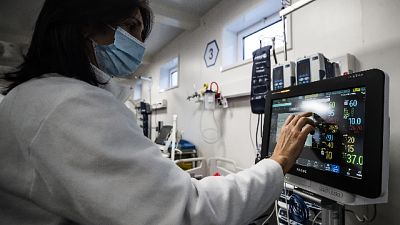 Sfiora ormai 2 mln numero delle infezioni da inizio pandemia