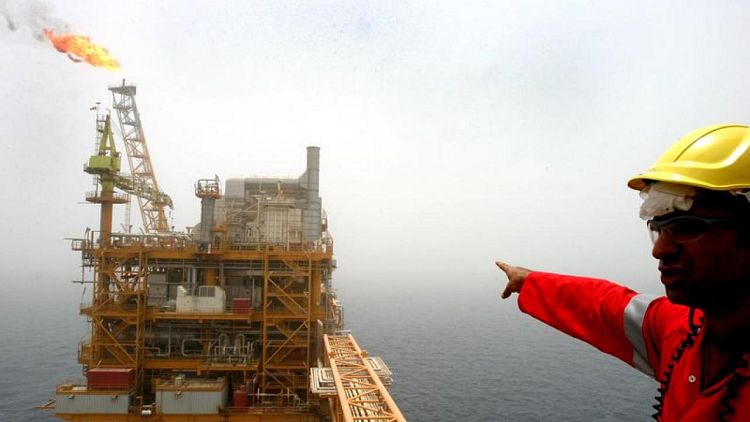 إيران ترفع أسعار النفط الخام للمشترين الآسيويين لشهر أغسطس