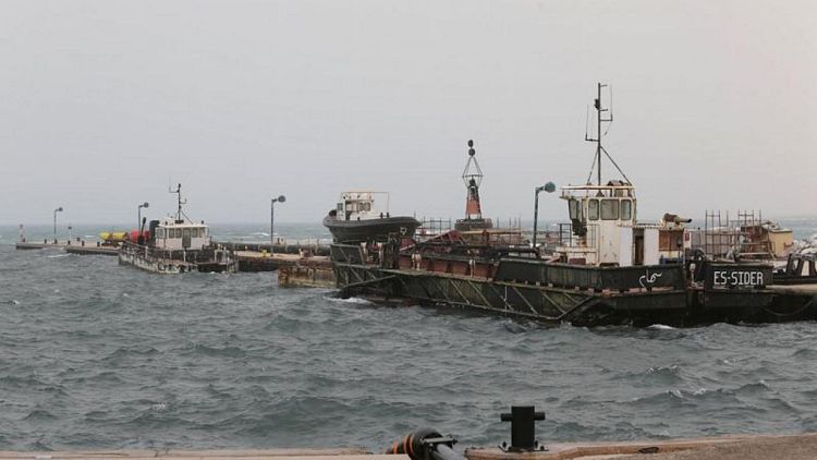 بيان: ليبيا تستأنف صادرات النفط من ميناء السدرة