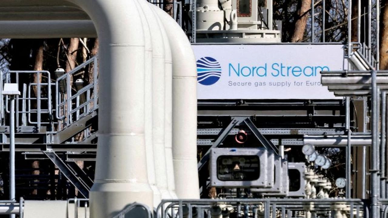 The Nord Stream turbine waits stranded in Germany for permission from Moscow