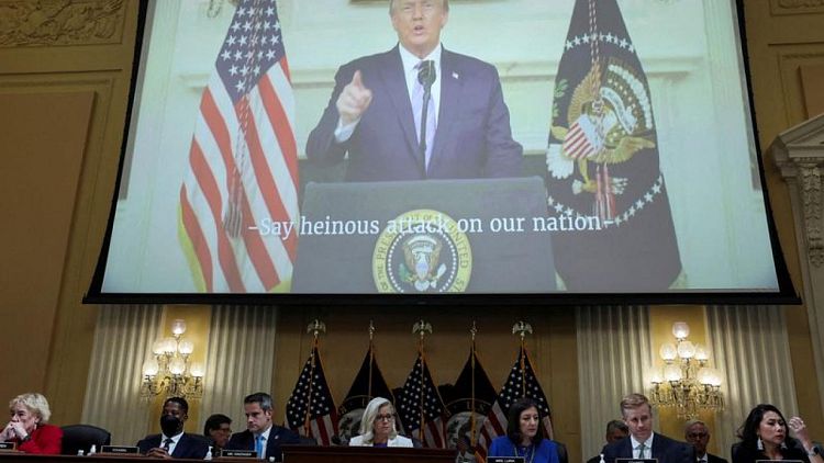 La comisión que investiga el asalto al Capitolio de EEUU responsabiliza a Trump