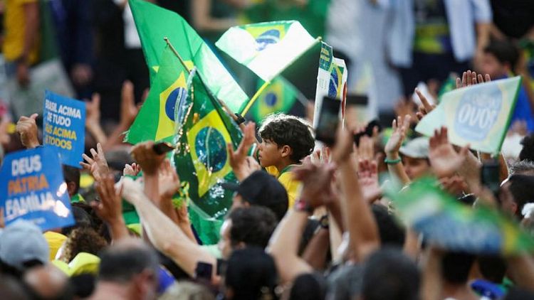 El brasileño Bolsonaro, abajo en las encuestas, se dispone a lanzar oficialmente su candidatura