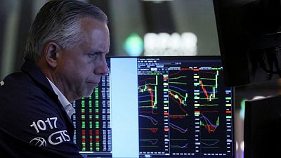 انخفاض وول ستريت عند الفتح وسط مخاوف من تصاعد التوتر بين أمريكا والصين