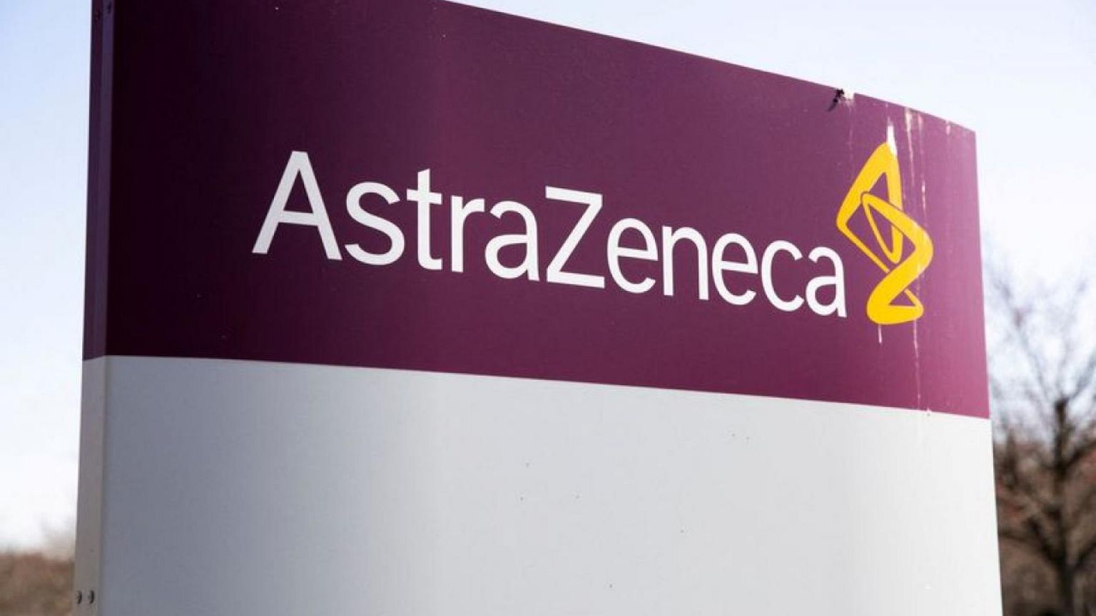 AstraZeneca lifts revenue guidance on COVID treatment