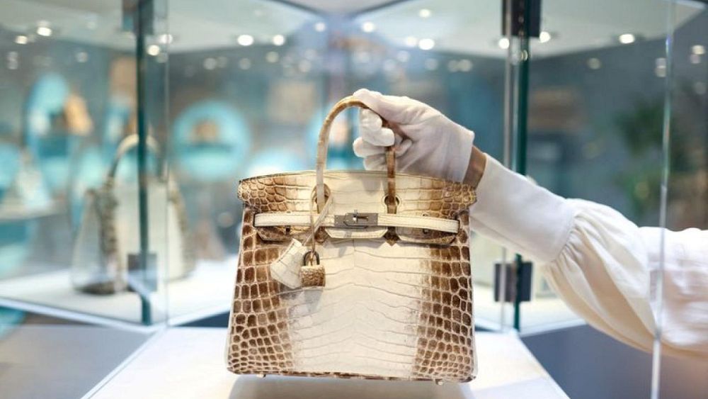 Louis Vuitton Shows Pricing Power Amid Strong Demand for Luxury Goods