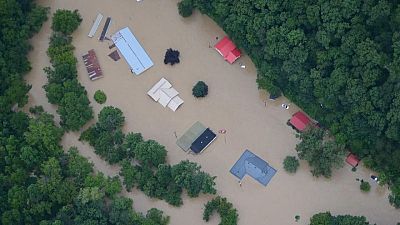 ارتفاع عدد قتلى الفيضانات في كنتاكي الأمريكية إلى ‭37‬
