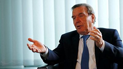 El excanciller alemán Schröder demanda al Bundestag para recuperar sus privilegios