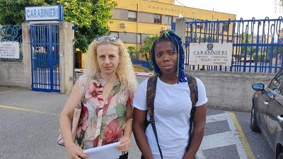 Beauty Davis era accompagnata dall'avvocato Filomena Pedullà Beauty Davis era accompagnata dall'avvocato Filomena Pedullà