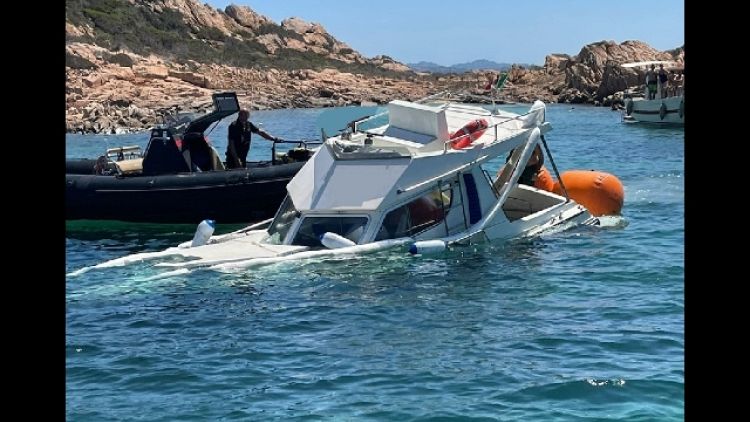 Turisti del nord Italia soccorsi dalla Guardia Costiera