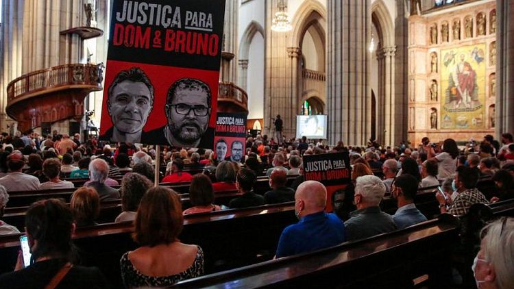 Policía de Brasil arresta a 5 hombres más por asesinato de periodista británico en Amazonas
