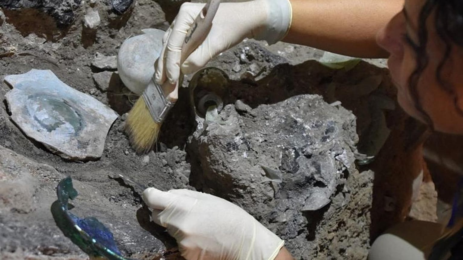 Pompeii discoveries shed light on middle class life