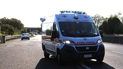 Accertamenti della polizia su incidente a Firenze