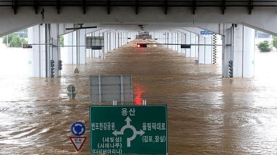 أمطار قياسية تتسبب في مقتل 8 على الأقل في عاصمة كوريا الجنوبية