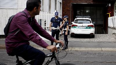 L'uomo ha atteso i soccorsi e poi è fuggito L'uomo ha atteso i soccorsi e poi è fuggito