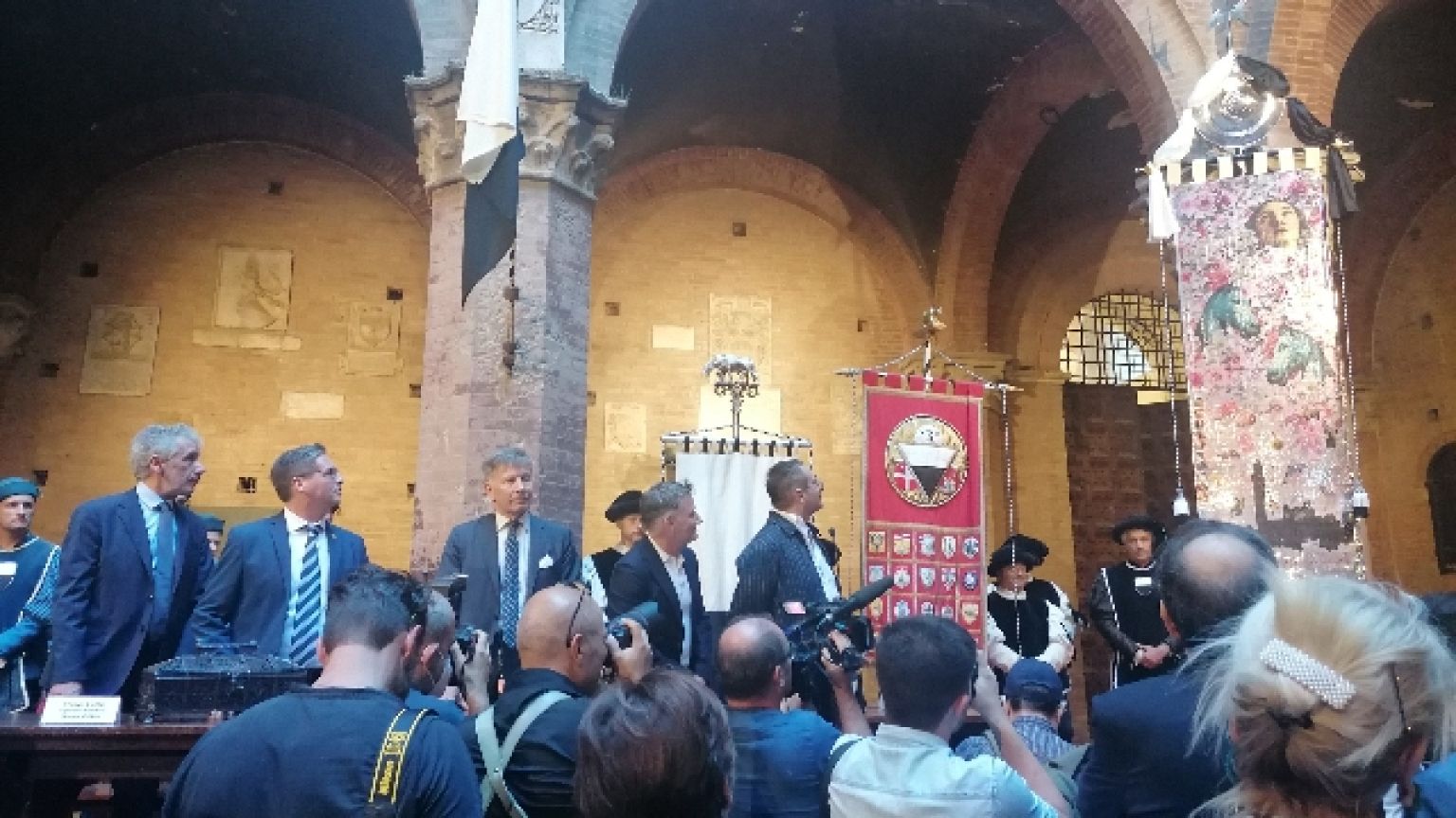 Su 10 contrade quelle rivali saranno maggioranza alla Mossa