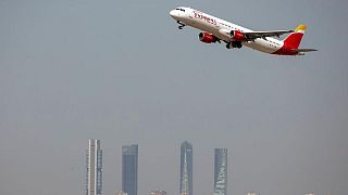 Iberia Express cancela 92 vuelos por temor al impacto de la huelga