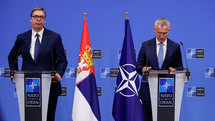 La OTAN se declara dispuesta a intervenir si peligra la estabilidad de Serbia-Kosovo