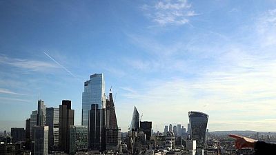La economía británica crece menos de lo previsto en julio y la producción de energía cae La economía británica crece menos de lo previsto en julio y la producción de energía cae